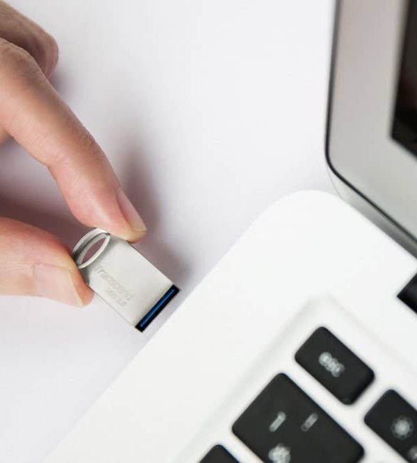 Flash Drive Transcend JetFlash 710 32GB USB3.1