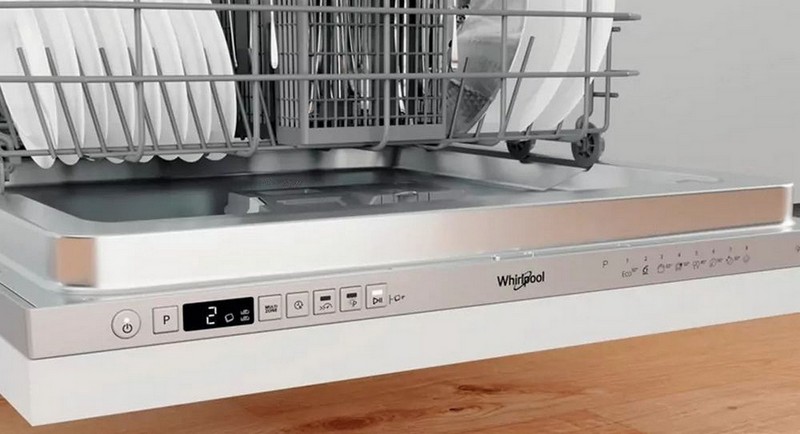 Mașină de spălat vase Whirpool WI 7020 P