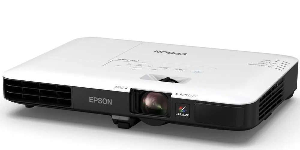 Projector Epson EB-1780W; LCD, WXGA, 3000Lum, 10000:1, Wi-Fi, Ultra-mobile  - photo